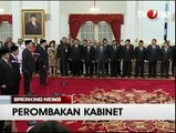 Jokowi Resmi Lantik Lima Menteri dan Seskab Baru