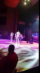 Lancement saison 3 MBETTEL - Boy Niang rejoint Wally sur scène et assure le show