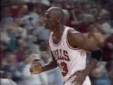 NBA BASKETBALL - Michael Jordan - Layup vs Lakers