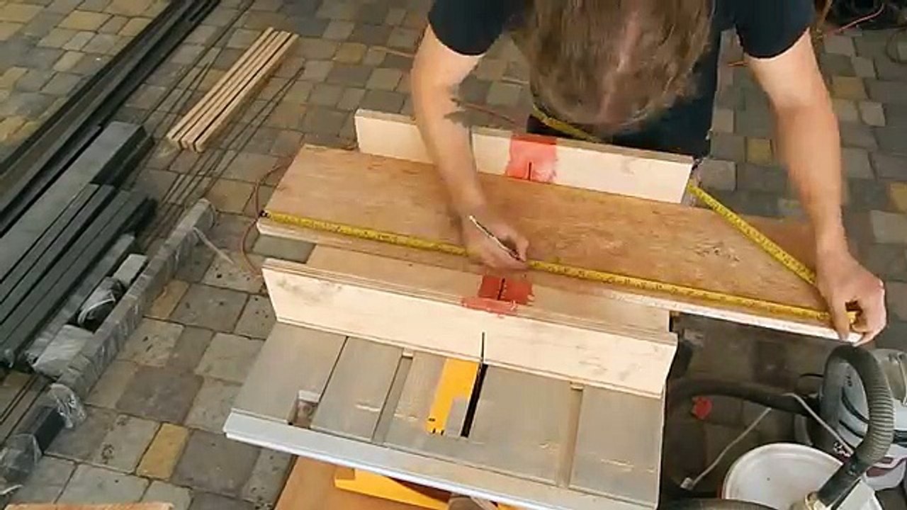 Cómo hacer una carreta rústica para guardar leña