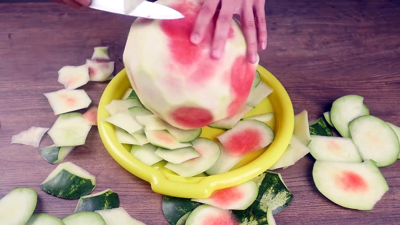 8 Kitchen Life Hacks