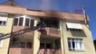 Antalya Dairede Yangın Çıktı, Mahsur Kalanları İtfaiye Kurtardı