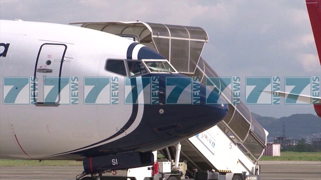 PROBLEME NE UDHETIMET JASHTE VENDIT ME AVIONE - News, Lajme - Kanali 7