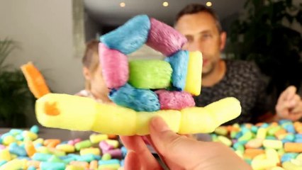 On construit une maison en maïs ! Cabane, maisonnette, hotel, escargot et araignée PlayMais