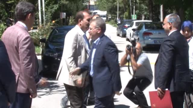 Sağlık Bakan Yardımcısı Halil Eldemir: Türkiye'yi Sağlık Turizminde Hizmetlerin Daha Pahalı Olduğu...