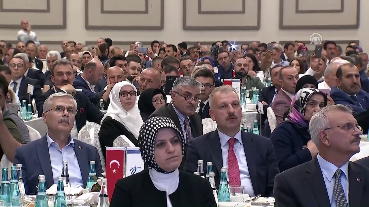 Cumhurbaşkanı Erdoğan: 'Mazlum ve mağdurların duası arkamızda olduğu müddetçe bizi hedeflerimize ulaşmaktan kimse alıkoyamaz' - TRABZON