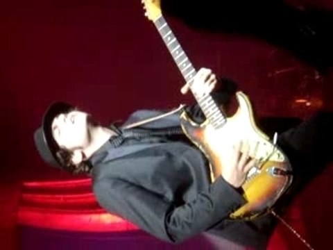 Vanessa Paradis Zenith Solo de M à la guitare + Pourtant