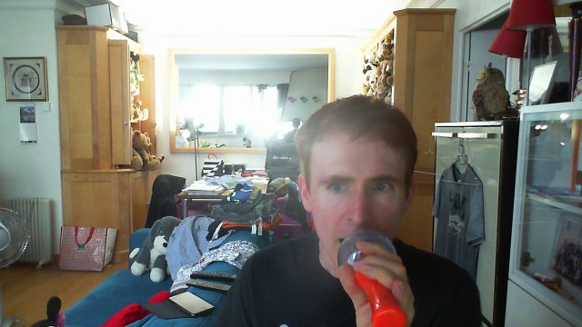 Wiwi égratigne i know i know i know de Tegan & Sara