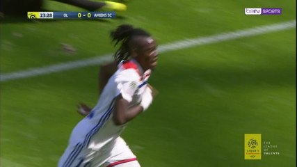 Download Video: Bertrand Traoré humiliates Amiens’ defence