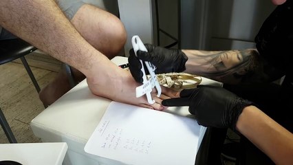 ASMR Foot Measuring & Shoe Fitting