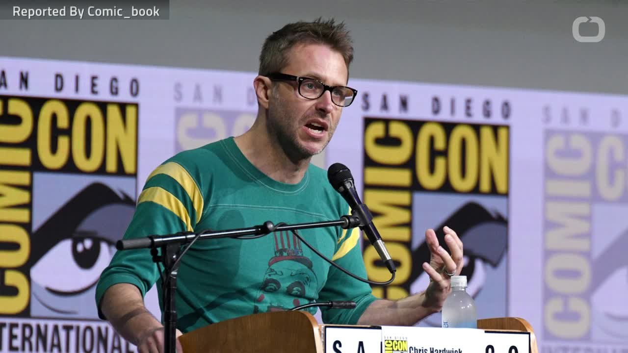 Chris Hardwick Returns To "The Talking Dead"