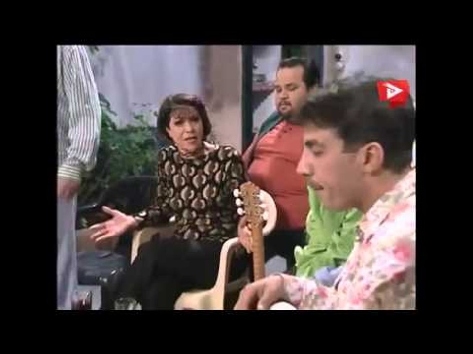 مسلسل عيلة ثمانية نجوم ـ الحلقة 17 السابعة عشر...