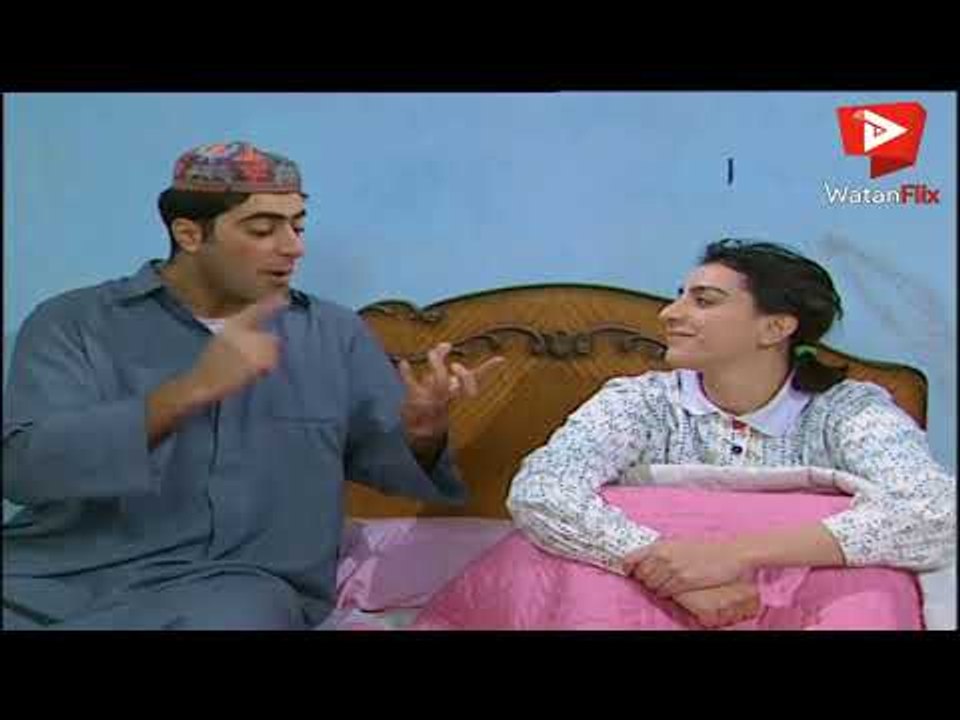 شفيق عم يحكي لغادة فوائد البيتنجان وطبخاته -  باسم ياخور  - شكران مرتجى -  عيلة سبع نجوم