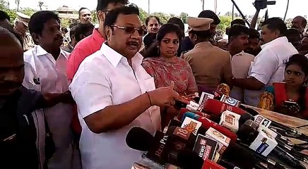 மெரினாவில் மு.க.அழகிரி பரபரப்பு பேட்டி-வீடியோ