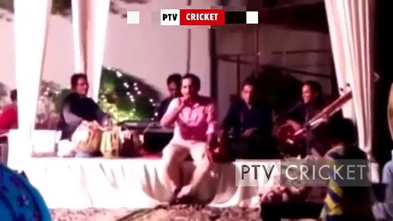 Sarfraz Ahmad Singing MilNaghma On 14th August Local Ceremony