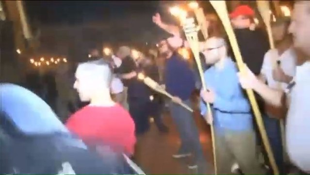 Marcha contra la concentración neonazi en Washington en el aniversario de Charlottesville