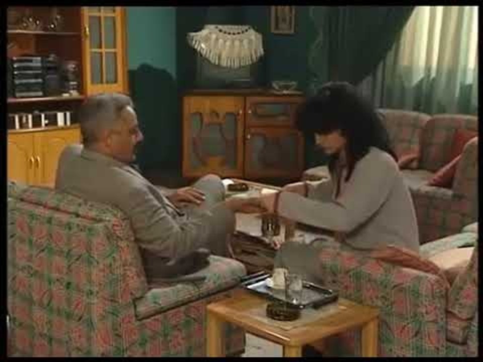 هناء تهتم بأناقة زوجها -  ايمن زيدان -  نورمان اسعد - يوميات جميل و هناء