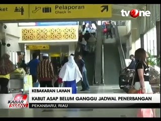 Kabut Asap Ganggu Jarak Pandang di Bandara Sultan Syarif Kasim II Pekanbaru