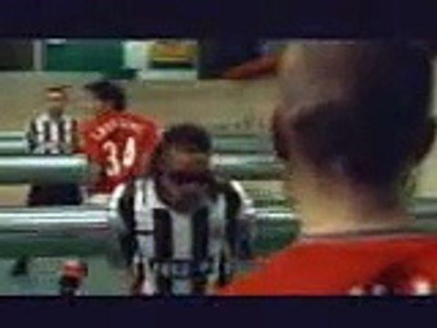Pubblicità Pepsi Manchester Utd vs Juventus Calcio balilla davids beckham rampul