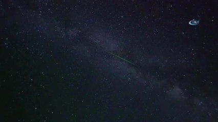 Meteor Yağmuru Büyüledi