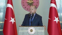 Cumhurbaşkanı Erdoğan: 'Bugün yaşadığımız hadisenin ne 1994, ne 2001, ne 2007 kriziyle bir ilgisi yoktur' - ANKARA