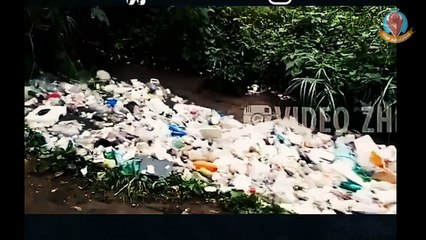 شاهد هذا المنظر المرعب لنهر من الزبالة
