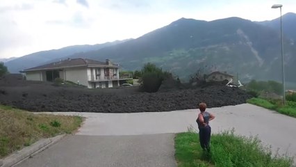 Une impressionnante coulée de boue en Suisse