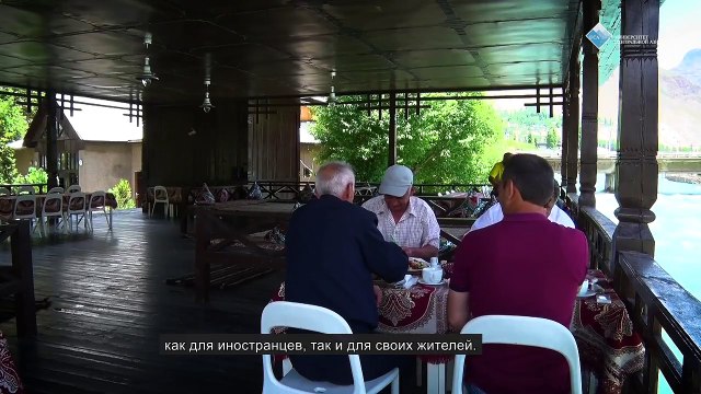 ВИДЕО: УНИВЕРСИТЕТ ЦЕНТРАЛЬНОЙ АЗИИ НА КРЫШЕ МИРАВторой кампус Университета Центральной Азии (УЦА) в Хороге, Таджикистан, открывается в сентябре 2017 года. Ре