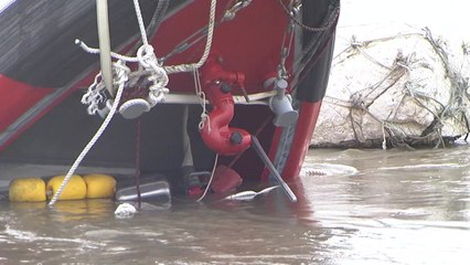실종 소방관들 시신 발견..."표창받은 모범대원" / YTN