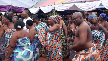 Benin pays tribute to the late king of Abomey