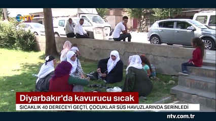 Termometre 48 dereceyi gösterdi, çocuklar süs havuzlarında serinledi