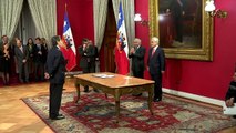 Chile: dimite ministro que criticó museo de víctimas de Pinochet