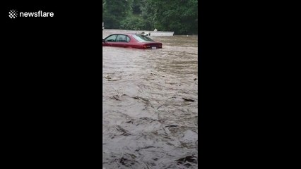 Cars underwater as severe flash flooding hits Pennsylvania