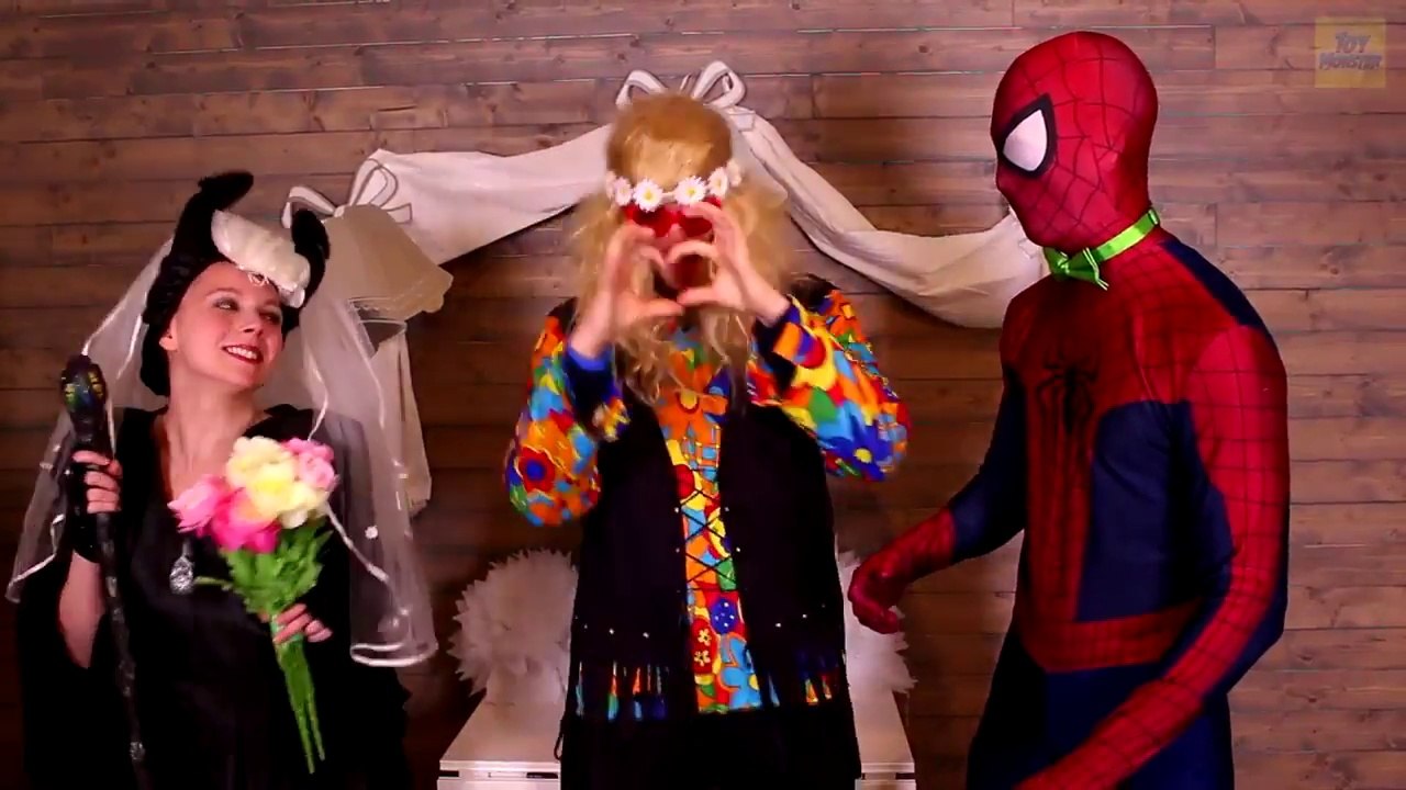 Superheroes Baby Drives Frozen Elsa’s Car! - Spiderman Police Joker Maleficent Rapunzel Spidergirl