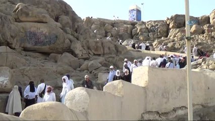 Arafat'ta Hazırlıklar Hızlandı- Ağustos Ayında 55 Derece Sıcaklıktan Türk Hacı Adaylarının...