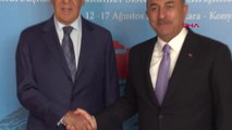 Rusya Federasyonu Dışişleri Bakanı Sergey Lavrov'u, Bakan Çavuşoğlu'u Karşıladı