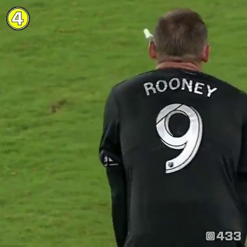 Are you kidding me ⁉️ wayne rooney going from paolo maldini to andrea pirlo in just 5 seconds