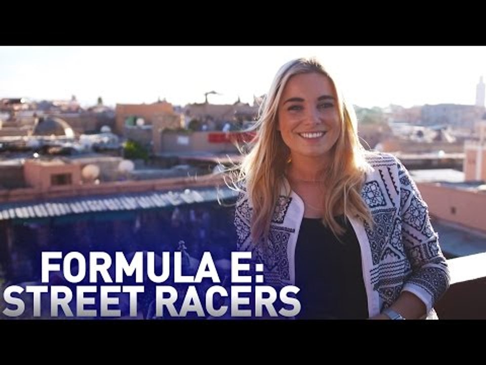 Solar Powered Cars! - Formula E: Street Racers