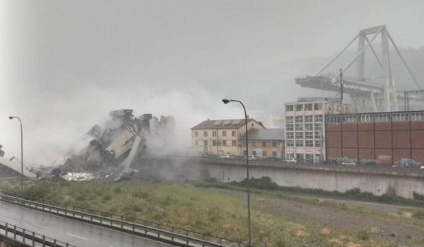 İtalya'da viyadük çöktü: Çok sayıda ölü ve yaralı var