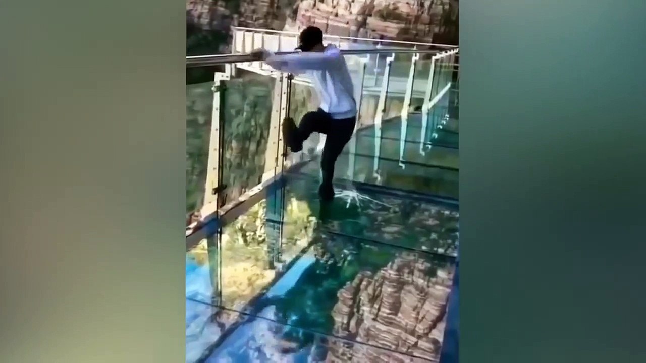 9 SCARIEST ATTRACTIONS IN THE WORLD