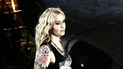 Anouk - R U Kiddin' Me (Live)