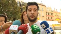 Ciudadanos acusa a los ayuntamientos de Barcelona y Madrid de tener a los manteros fuera de control