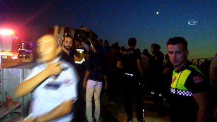 Bursa'da otobüs şarampole devrildi: Yaralılar var