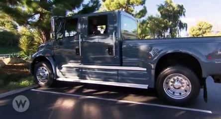 Hockey Wives S02 - Ep12 Home for the Holidays HD Watch