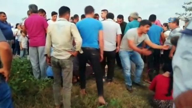 Sulama kanalına düşen koyununu kurtarmak isterken canından oldu
