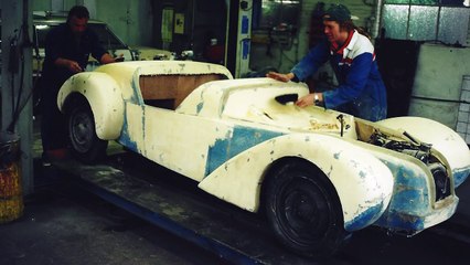 'I just wanted to build a nice car' Dimitri Göbel - Burton 2CV Parts (subtitled)