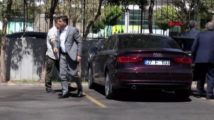 Gaziantep Belediye Başkanı, Makam Aracını İade Etti Hd