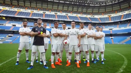 JUEGO PARTIDO DE YOUTUBERS EN EL SANTIAGO BERNABEU