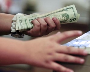 Son Dakika! Dolar Tepetaklak! Düşüş Eğilimi Bugün de Devam Ediyor