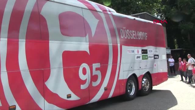 Spor Fortuna Düsseldorflu Kenan Karaman Mesut Özil'in Kararına Saygı Gösterilmeli